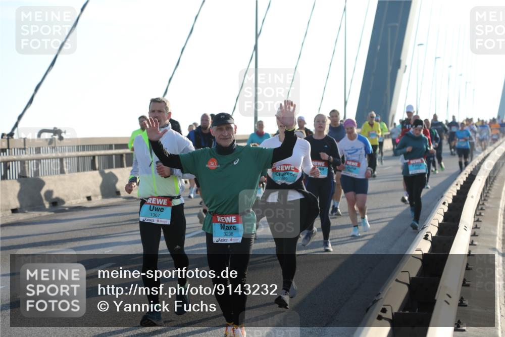 03.10.2025 - Köhlbrandbrückenlauf Yannick Fuchs http://msf.ph/oto/9143232 03.10.2025 08:30:09 Position 2 1367, 3238, 69 meine-sportfotos.de