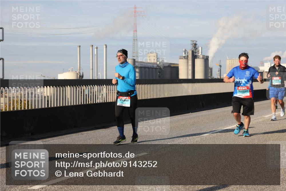 03.10.2025 - Köhlbrandbrückenlauf Lena Gebhardt http://msf.ph/oto/9143252 03.10.2025 10:01:07 Position 2 3114 meine-sportfotos.de