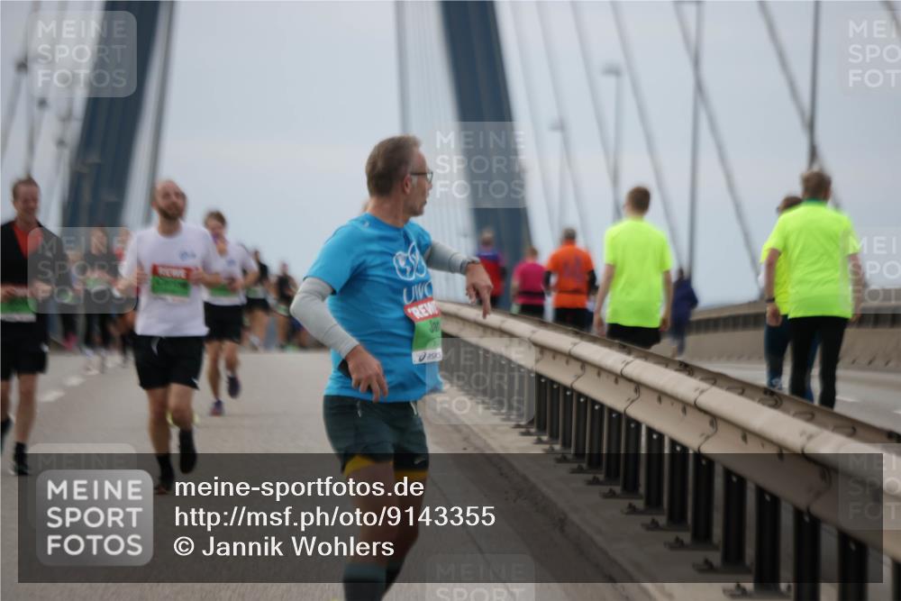 03.10.2025 - Köhlbrandbrückenlauf Jannik Wohlers http://msf.ph/oto/9143355 03.10.2025 15:44:43 Position 1  meine-sportfotos.de