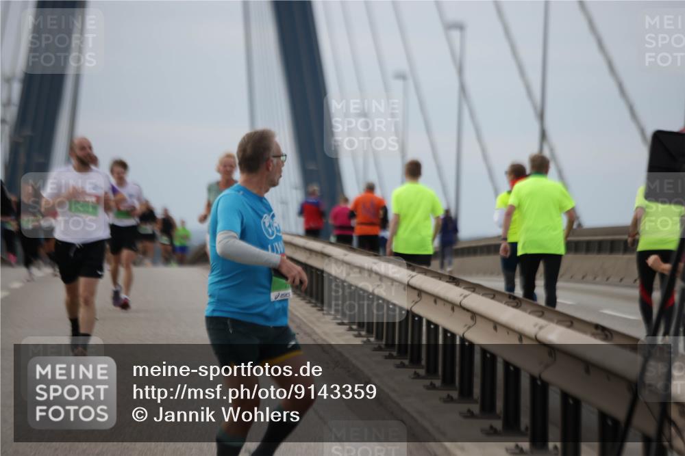 03.10.2025 - Köhlbrandbrückenlauf Jannik Wohlers http://msf.ph/oto/9143359 03.10.2025 15:44:43 Position 1  meine-sportfotos.de