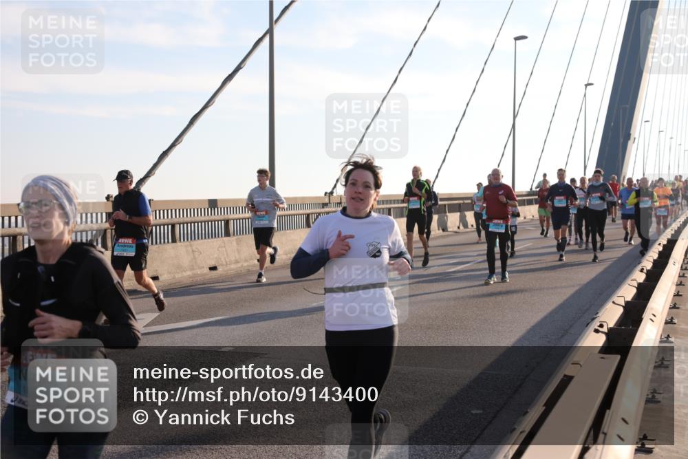 03.10.2025 - Köhlbrandbrückenlauf Yannick Fuchs http://msf.ph/oto/9143400 03.10.2025 08:30:22 Position 2 1844 meine-sportfotos.de