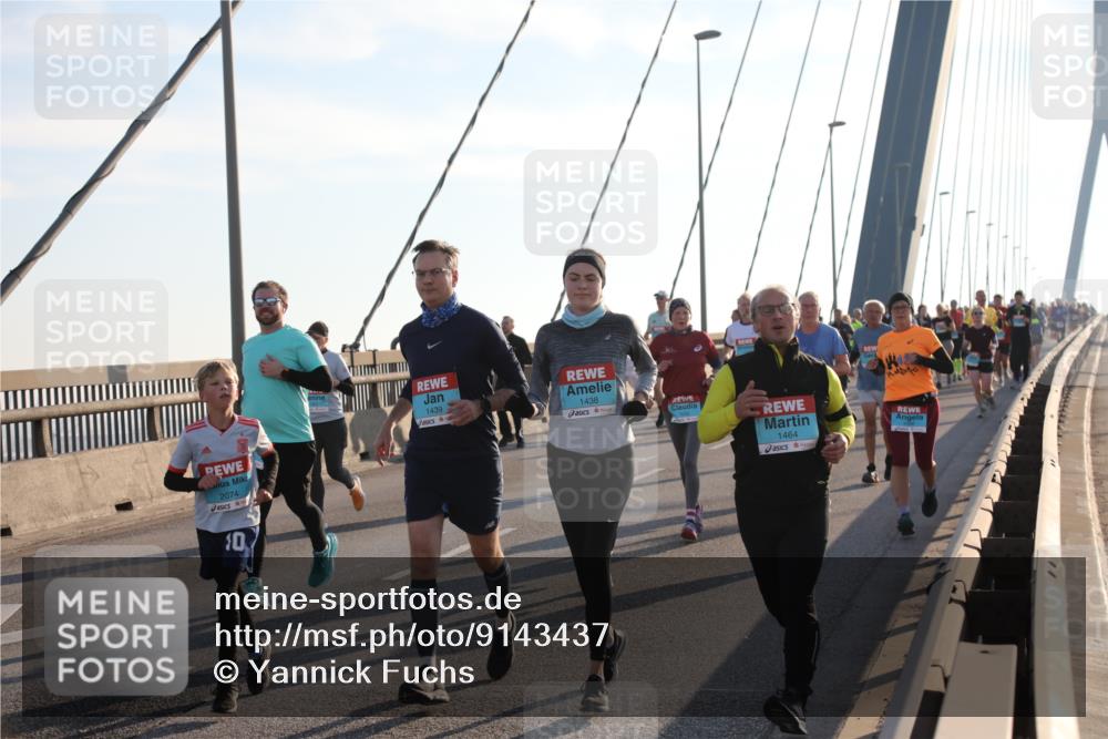 03.10.2025 - Köhlbrandbrückenlauf Yannick Fuchs http://msf.ph/oto/9143437 03.10.2025 08:30:26 Position 2 1439, 1438, 2074, 10, 1464 meine-sportfotos.de