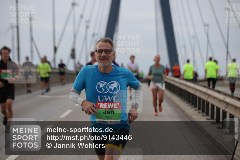 03.10.2025 - Köhlbrandbrückenlauf Jannik Wohlers http://msf.ph/oto/9143446 03.10.2025 15:44:46 Position 1 7283 meine-sportfotos.de