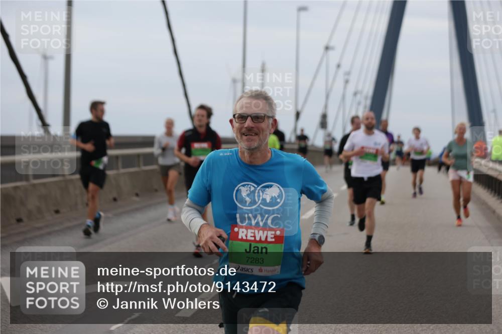 03.10.2025 - Köhlbrandbrückenlauf Jannik Wohlers http://msf.ph/oto/9143472 03.10.2025 15:44:47 Position 1 7283 meine-sportfotos.de