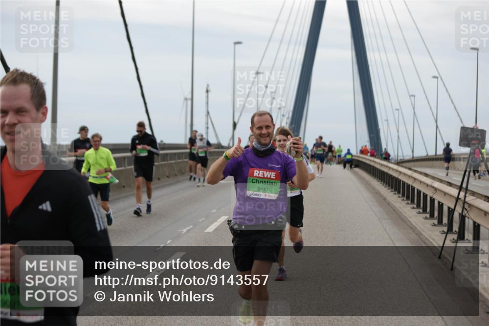 03.10.2025 - Köhlbrandbrückenlauf Jannik Wohlers http://msf.ph/oto/9143557 03.10.2025 15:44:54 Position 1 9091, 9410 meine-sportfotos.de