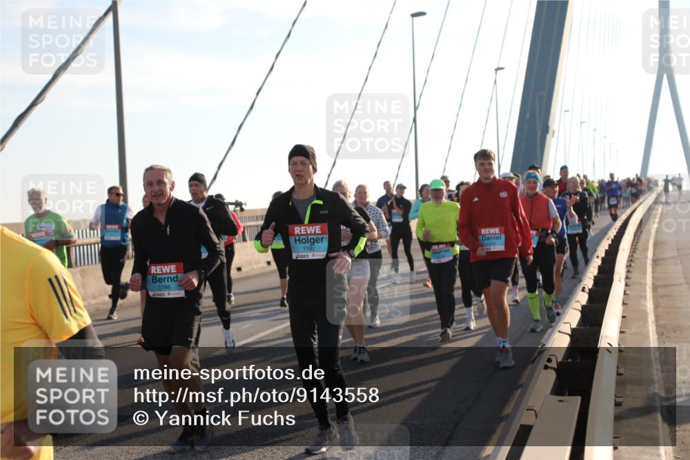 03.10.2025 - Köhlbrandbrückenlauf Yannick Fuchs http://msf.ph/oto/9143558 03.10.2025 08:30:37 Position 2 1786, 1192 meine-sportfotos.de