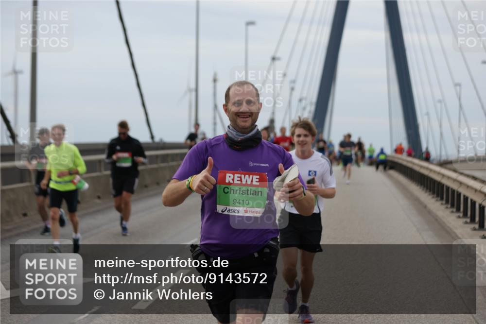 03.10.2025 - Köhlbrandbrückenlauf Jannik Wohlers http://msf.ph/oto/9143572 03.10.2025 15:44:55 Position 1 9410 meine-sportfotos.de
