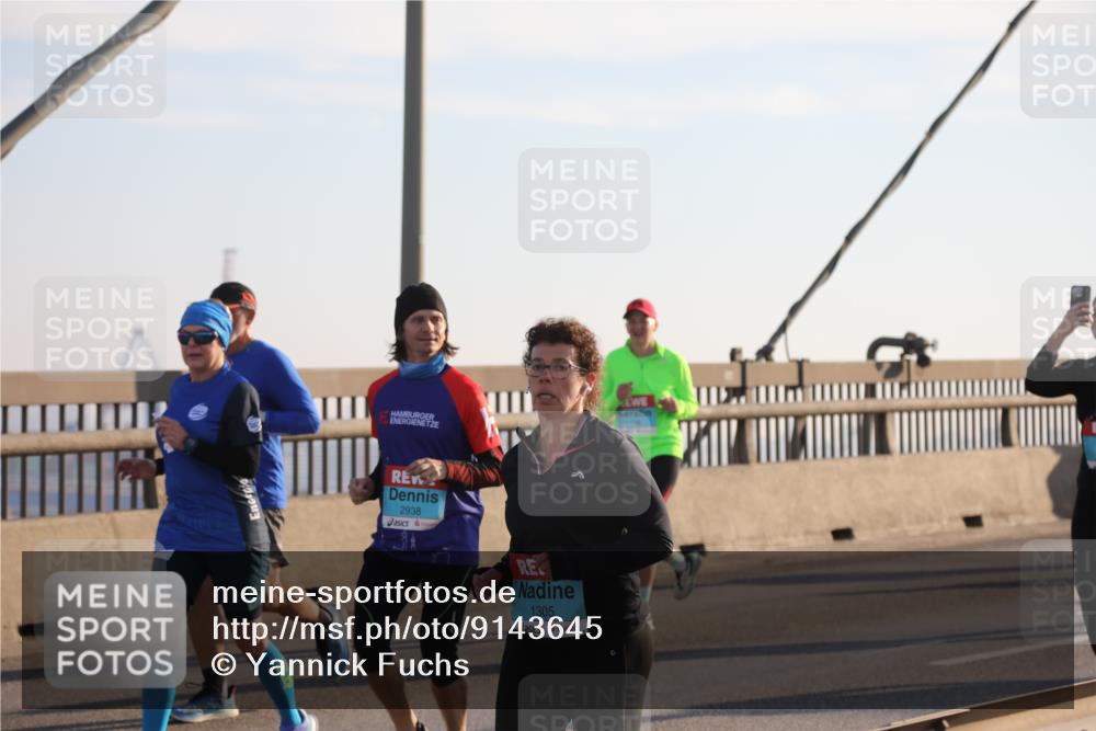 03.10.2025 - Köhlbrandbrückenlauf Yannick Fuchs http://msf.ph/oto/9143645 03.10.2025 08:31:04 Position 2 1, 2938, 1305 meine-sportfotos.de