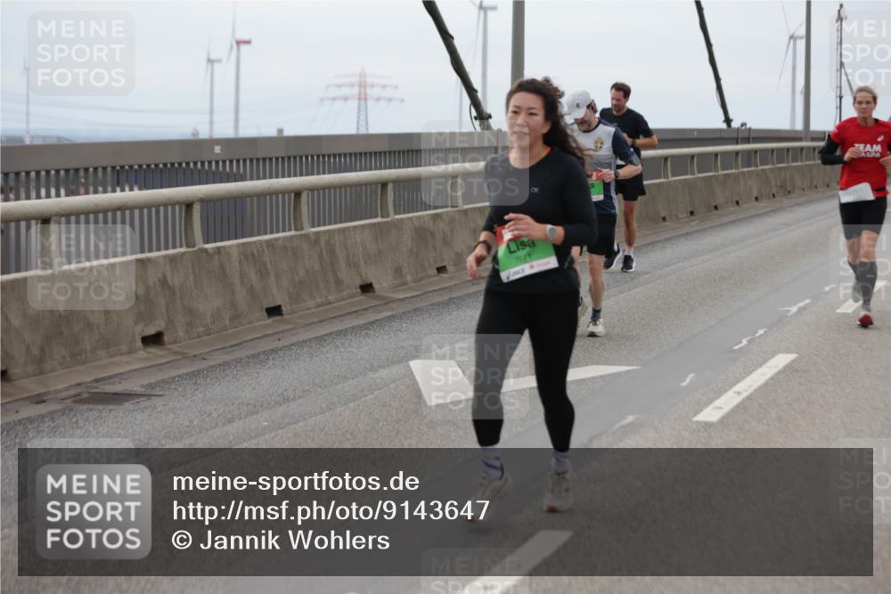 03.10.2025 - Köhlbrandbrückenlauf Jannik Wohlers http://msf.ph/oto/9143647 03.10.2025 15:45:00 Position 1 7074 meine-sportfotos.de