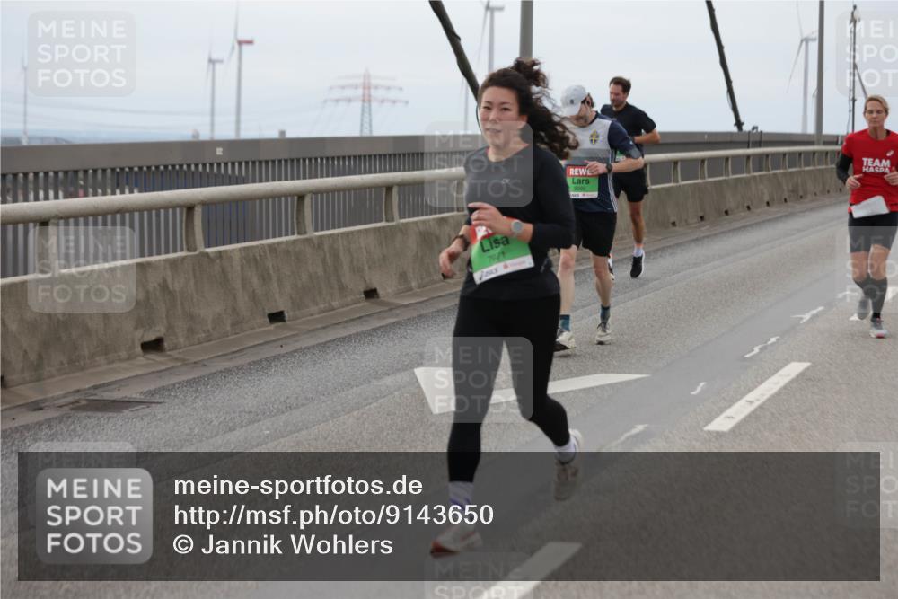 03.10.2025 - Köhlbrandbrückenlauf Jannik Wohlers http://msf.ph/oto/9143650 03.10.2025 15:45:00 Position 1 70, 4, 9096 meine-sportfotos.de