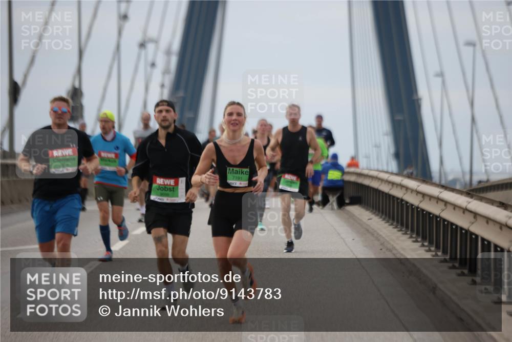 03.10.2025 - Köhlbrandbrückenlauf Jannik Wohlers http://msf.ph/oto/9143783 03.10.2025 15:45:08 Position 1 9099, 7191 meine-sportfotos.de
