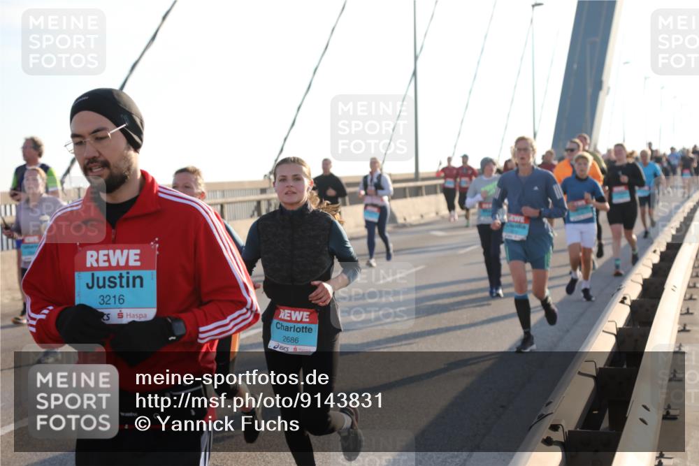 03.10.2025 - Köhlbrandbrückenlauf Yannick Fuchs http://msf.ph/oto/9143831 03.10.2025 08:31:20 Position 2 3216, 2686 meine-sportfotos.de