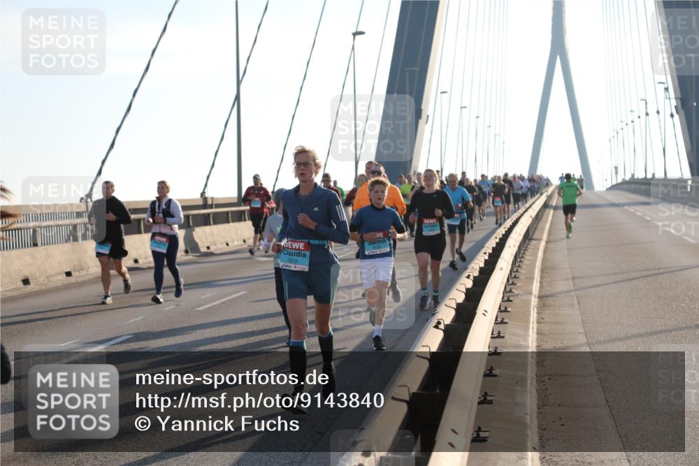 03.10.2025 - Köhlbrandbrückenlauf Yannick Fuchs http://msf.ph/oto/9143840 03.10.2025 08:31:21 Position 2 3372 meine-sportfotos.de