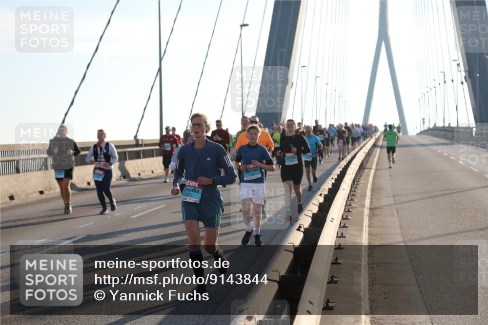 03.10.2025 - Köhlbrandbrückenlauf Yannick Fuchs http://msf.ph/oto/9143844 03.10.2025 08:31:21 Position 2 3372 meine-sportfotos.de