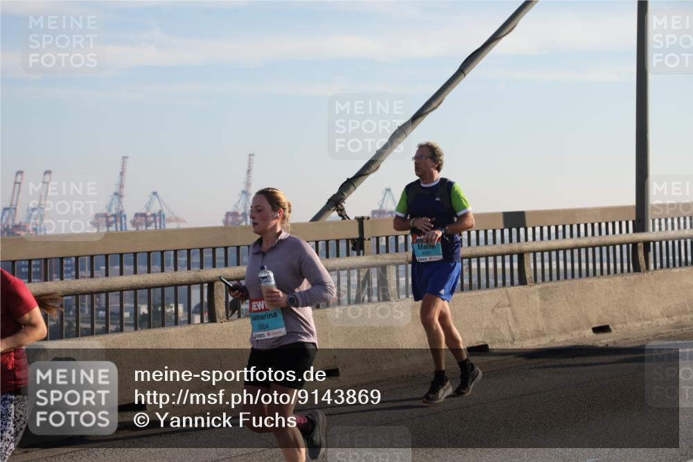 03.10.2025 - Köhlbrandbrückenlauf Yannick Fuchs http://msf.ph/oto/9143869 03.10.2025 08:31:22 Position 2 3691, 2054 meine-sportfotos.de