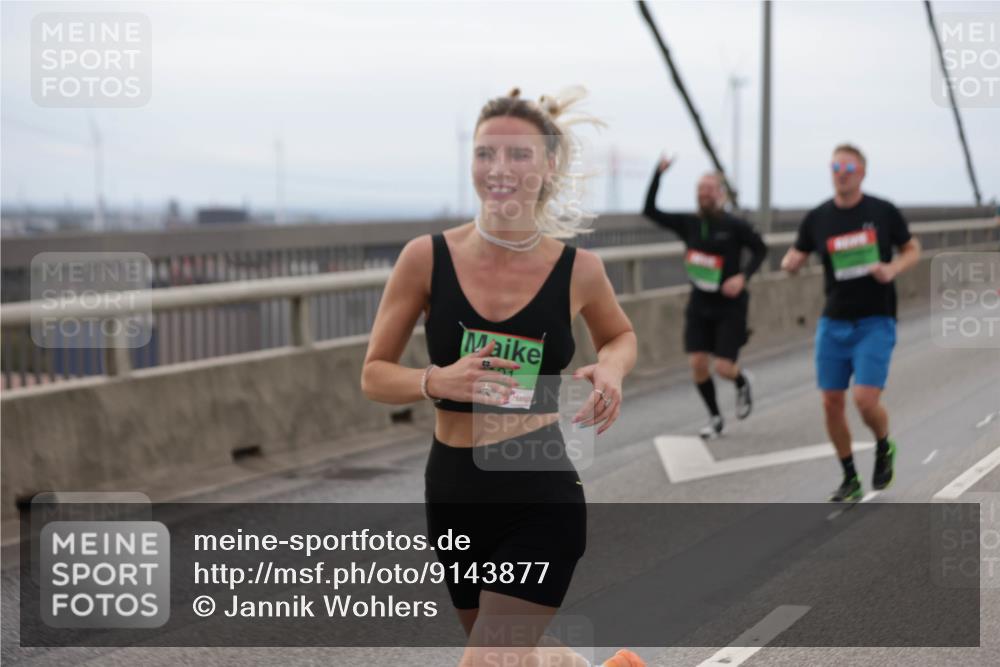 03.10.2025 - Köhlbrandbrückenlauf Jannik Wohlers http://msf.ph/oto/9143877 03.10.2025 15:45:13 Position 1  meine-sportfotos.de
