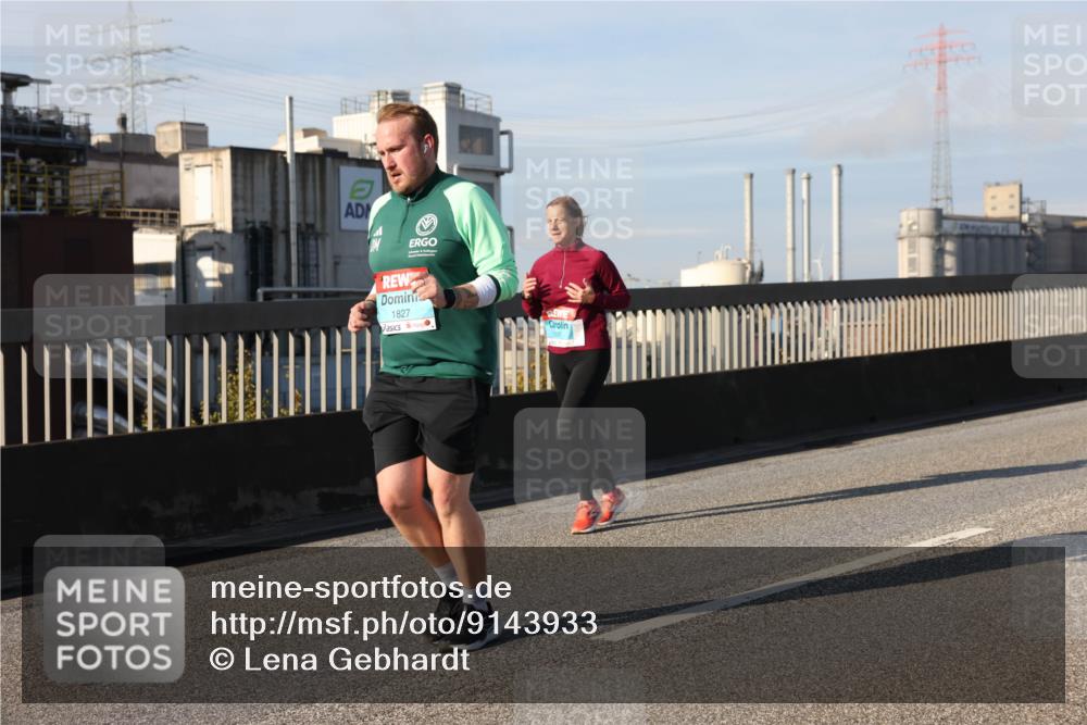 03.10.2025 - Köhlbrandbrückenlauf Lena Gebhardt http://msf.ph/oto/9143933 03.10.2025 10:01:42 Position 2 1827 meine-sportfotos.de