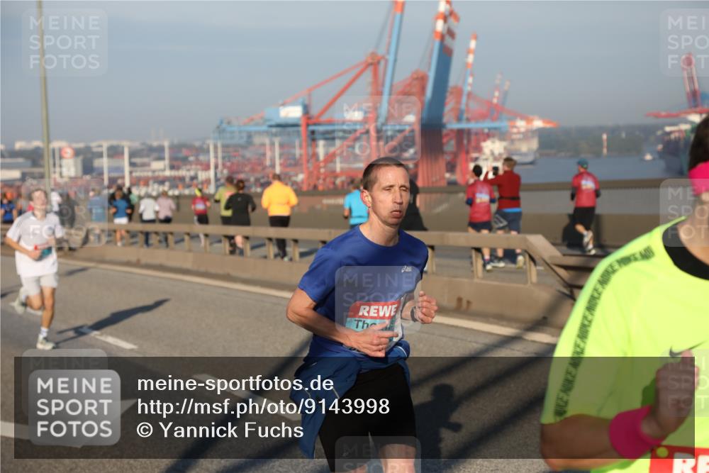 03.10.2025 - Köhlbrandbrückenlauf Yannick Fuchs http://msf.ph/oto/9143998 03.10.2025 08:31:38 Position 2  meine-sportfotos.de
