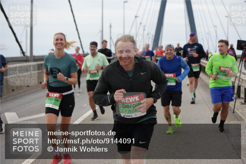 03.10.2025 - Köhlbrandbrückenlauf Jannik Wohlers http://msf.ph/oto/9144091 03.10.2025 15:45:24 Position 1 9841, 7576 meine-sportfotos.de