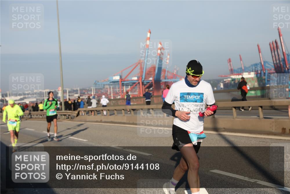 03.10.2025 - Köhlbrandbrückenlauf Yannick Fuchs http://msf.ph/oto/9144108 03.10.2025 08:31:57 Position 2  meine-sportfotos.de
