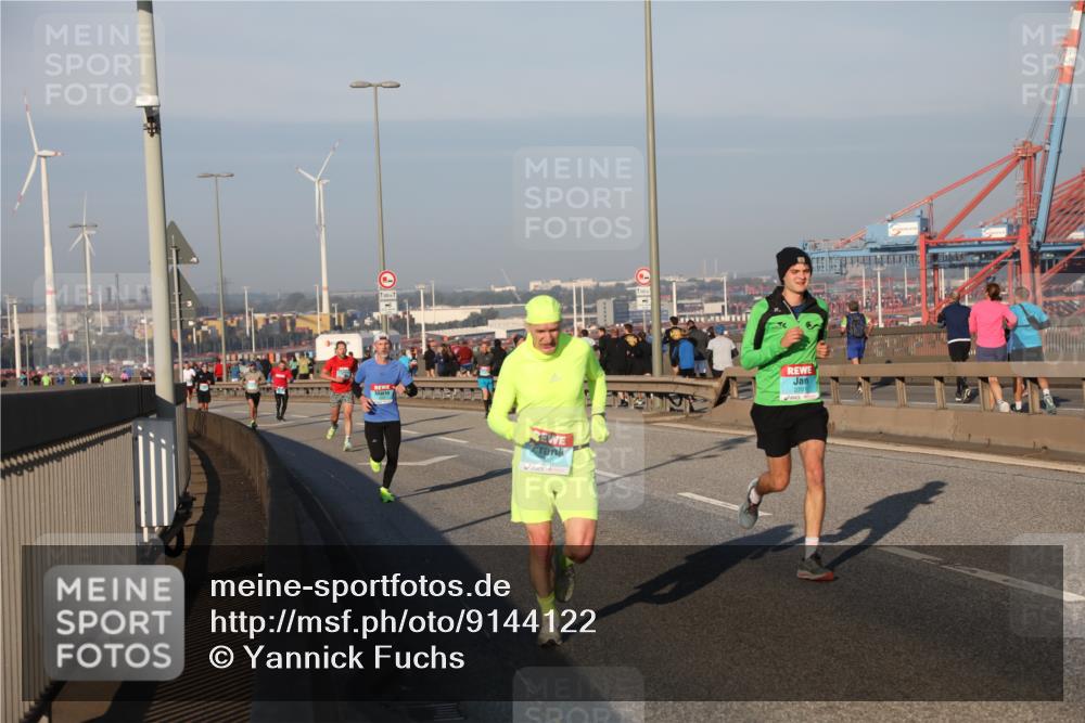 03.10.2025 - Köhlbrandbrückenlauf Yannick Fuchs http://msf.ph/oto/9144122 03.10.2025 08:31:58 Position 2 270 meine-sportfotos.de