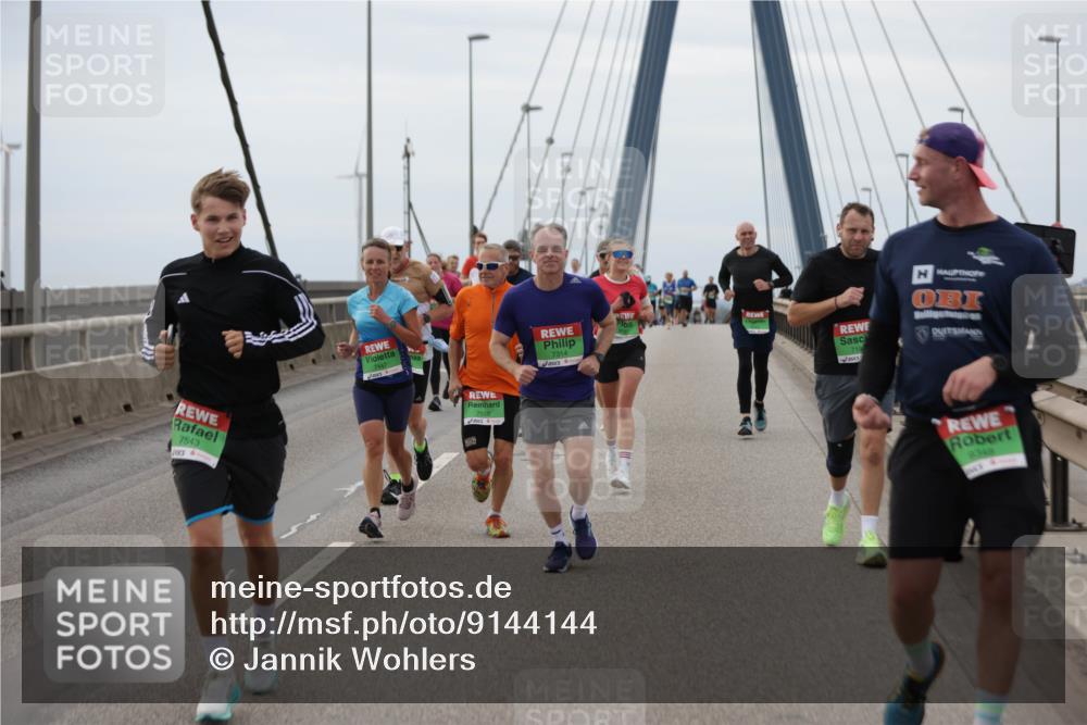 03.10.2025 - Köhlbrandbrückenlauf Jannik Wohlers http://msf.ph/oto/9144144 03.10.2025 15:45:27 Position 1 7543, 7447, 7558, 7314, 9348 meine-sportfotos.de