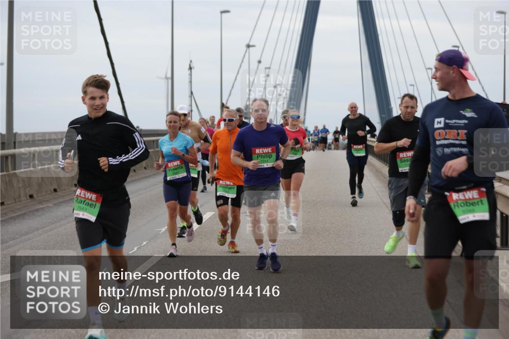 03.10.2025 - Köhlbrandbrückenlauf Jannik Wohlers http://msf.ph/oto/9144146 03.10.2025 15:45:27 Position 1 7543, 7447, 7314, 9348 meine-sportfotos.de