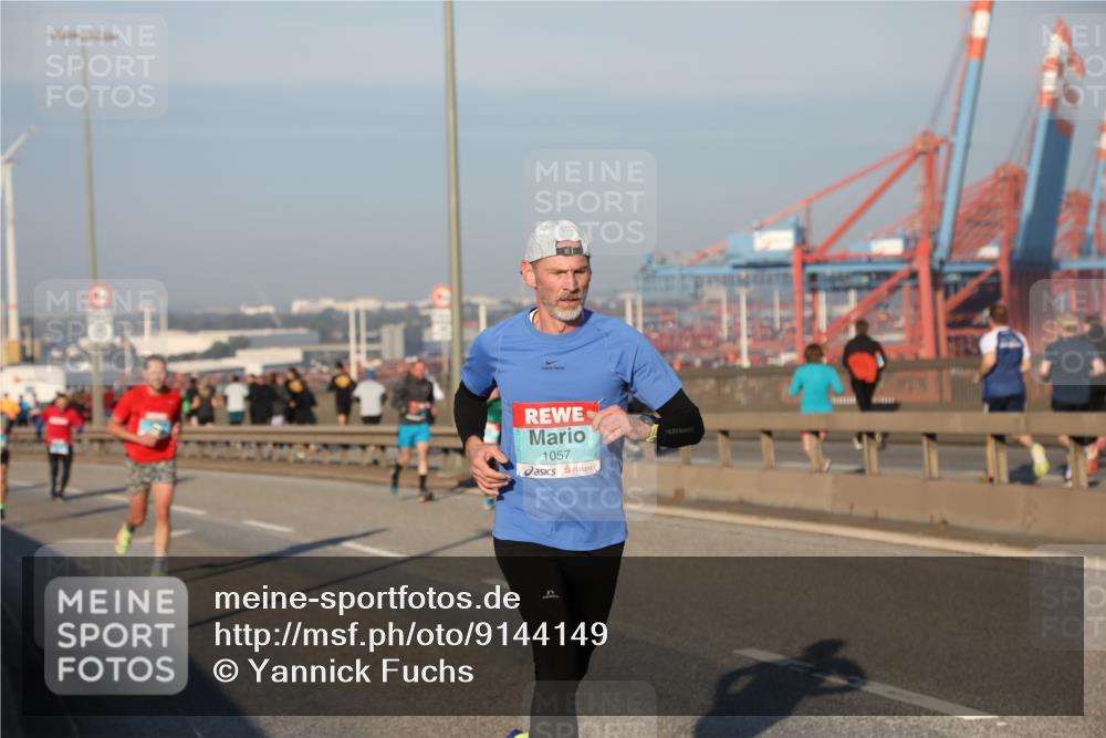 03.10.2025 - Köhlbrandbrückenlauf Yannick Fuchs http://msf.ph/oto/9144149 03.10.2025 08:32:02 Position 2 1057 meine-sportfotos.de