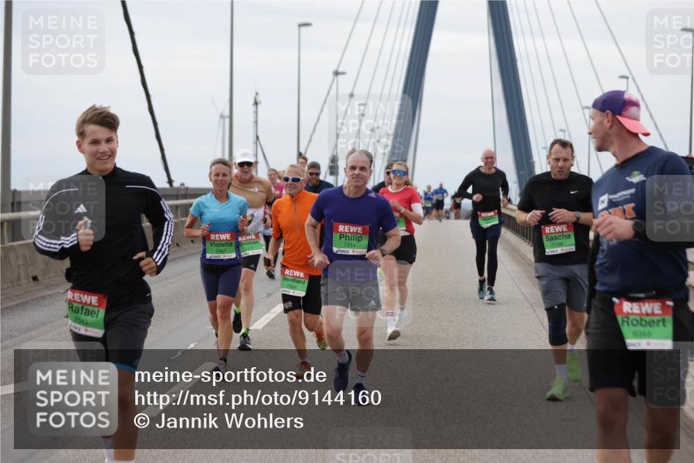 03.10.2025 - Köhlbrandbrückenlauf Jannik Wohlers http://msf.ph/oto/9144160 03.10.2025 15:45:27 Position 1 7543, 7447, 7558, 7314, 7196, 9348 meine-sportfotos.de