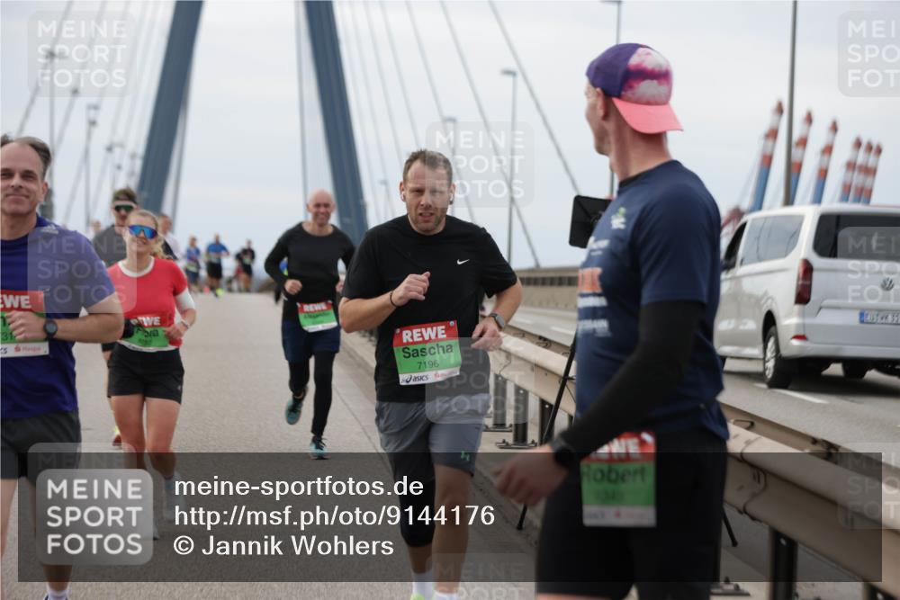03.10.2025 - Köhlbrandbrückenlauf Jannik Wohlers http://msf.ph/oto/9144176 03.10.2025 15:45:28 Position 1 31, 7196, 1348, 310 meine-sportfotos.de
