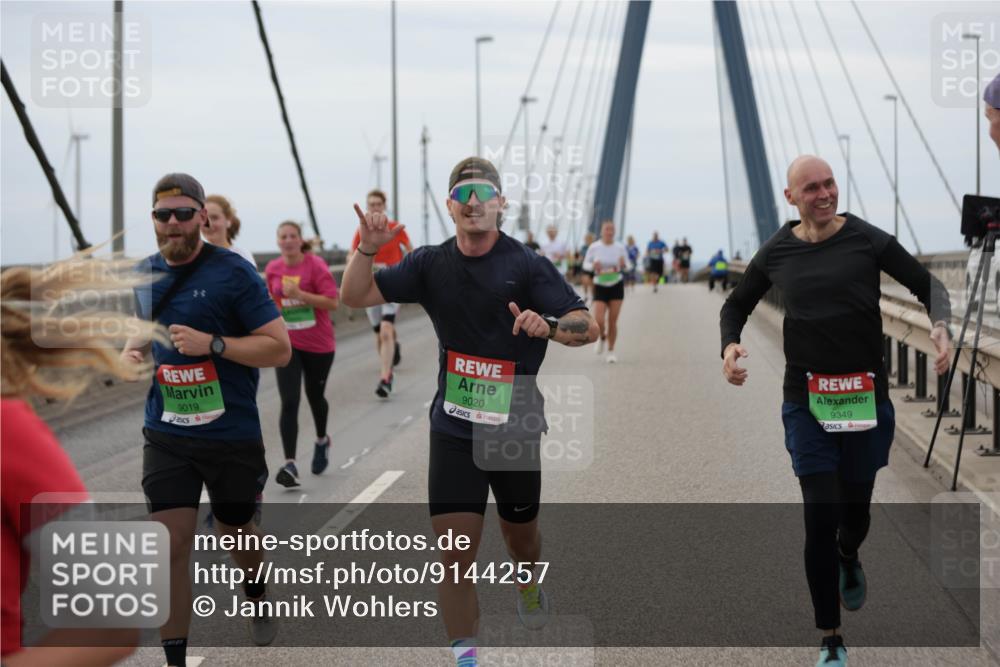 03.10.2025 - Köhlbrandbrückenlauf Jannik Wohlers http://msf.ph/oto/9144257 03.10.2025 15:45:32 Position 1 9019, 9020, 9349 meine-sportfotos.de