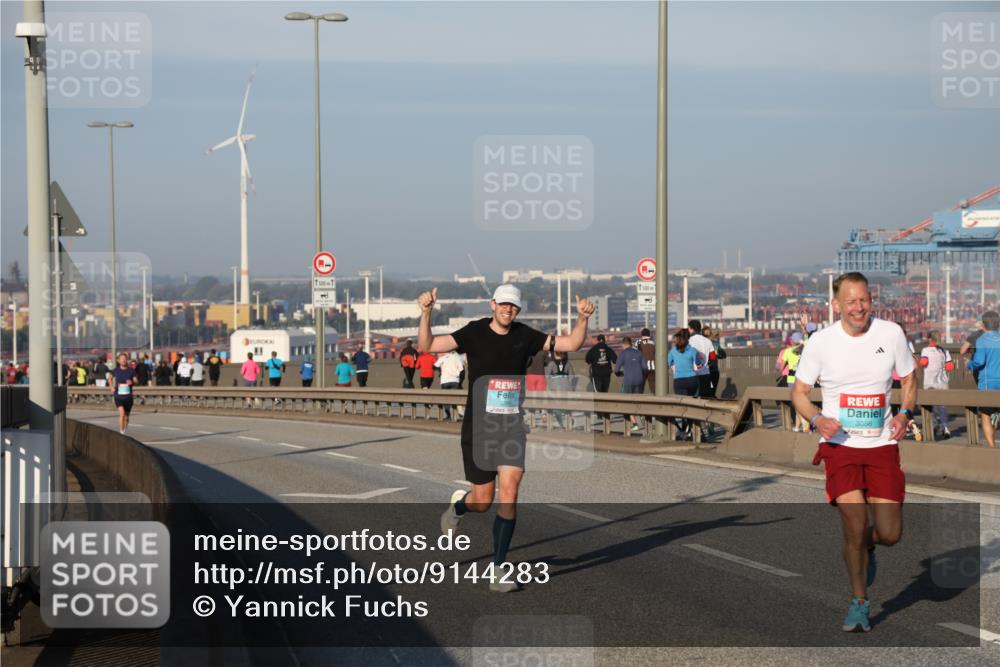 03.10.2025 - Köhlbrandbrückenlauf Yannick Fuchs http://msf.ph/oto/9144283 03.10.2025 08:32:18 Position 2 500, 500, 3086 meine-sportfotos.de