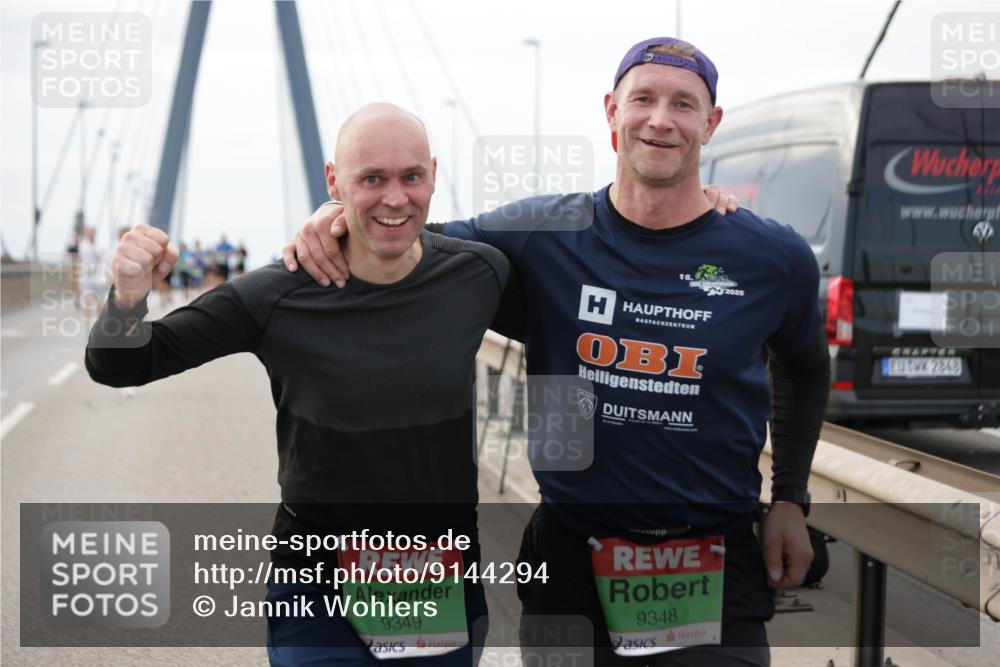 03.10.2025 - Köhlbrandbrückenlauf Jannik Wohlers http://msf.ph/oto/9144294 03.10.2025 15:45:33 Position 1 16, 2025, 9349, 9348 meine-sportfotos.de