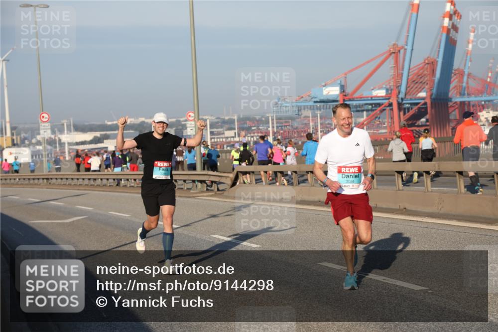 03.10.2025 - Köhlbrandbrückenlauf Yannick Fuchs http://msf.ph/oto/9144298 03.10.2025 08:32:18 Position 2 3086 meine-sportfotos.de