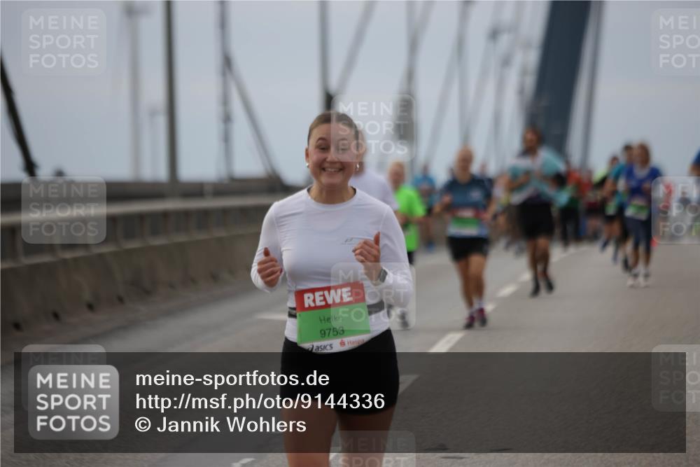 03.10.2025 - Köhlbrandbrückenlauf Jannik Wohlers http://msf.ph/oto/9144336 03.10.2025 15:45:36 Position 1 9753 meine-sportfotos.de