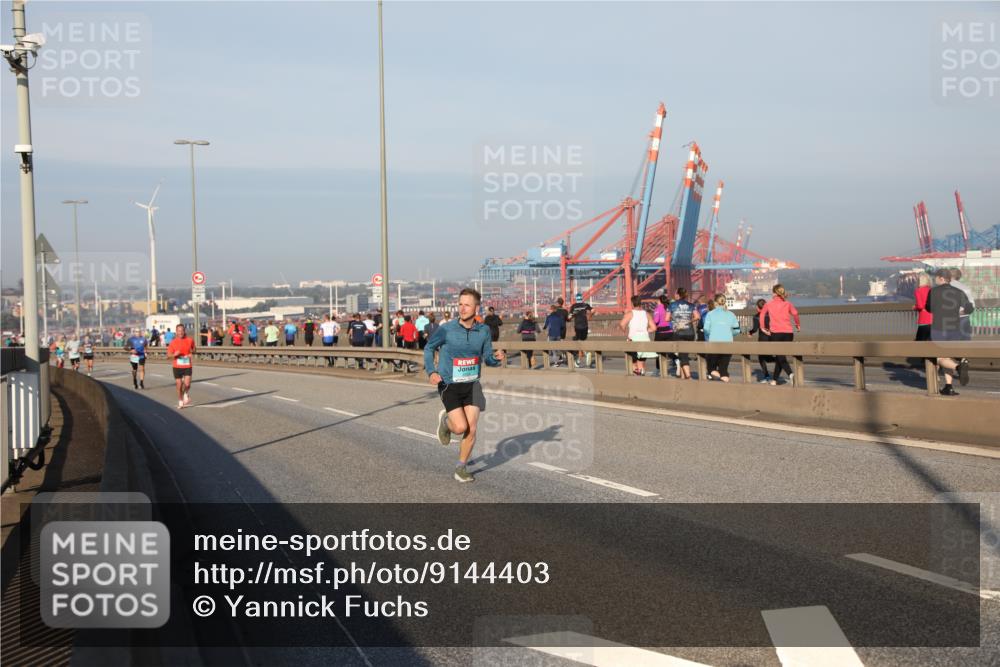 03.10.2025 - Köhlbrandbrückenlauf Yannick Fuchs http://msf.ph/oto/9144403 03.10.2025 08:32:36 Position 2  meine-sportfotos.de