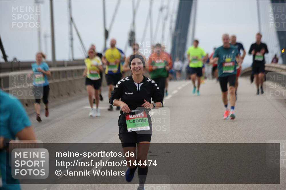03.10.2025 - Köhlbrandbrückenlauf Jannik Wohlers http://msf.ph/oto/9144474 03.10.2025 15:45:49 Position 1 7310 meine-sportfotos.de