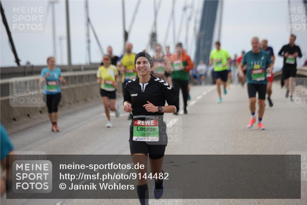 03.10.2025 - Köhlbrandbrückenlauf Jannik Wohlers http://msf.ph/oto/9144482 03.10.2025 15:45:49 Position 1 7777, 7310 meine-sportfotos.de