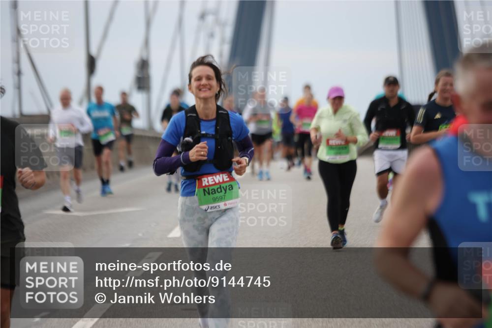 03.10.2025 - Köhlbrandbrückenlauf Jannik Wohlers http://msf.ph/oto/9144745 03.10.2025 15:46:09 Position 1 9597 meine-sportfotos.de