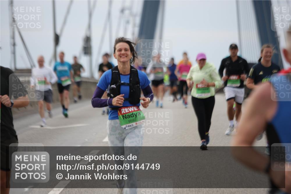 03.10.2025 - Köhlbrandbrückenlauf Jannik Wohlers http://msf.ph/oto/9144749 03.10.2025 15:46:09 Position 1 9597 meine-sportfotos.de