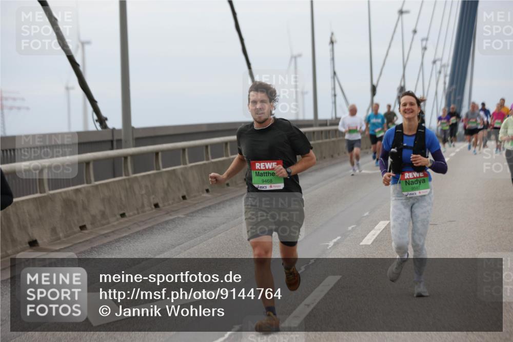 03.10.2025 - Köhlbrandbrückenlauf Jannik Wohlers http://msf.ph/oto/9144764 03.10.2025 15:46:10 Position 1 9468, 9597 meine-sportfotos.de