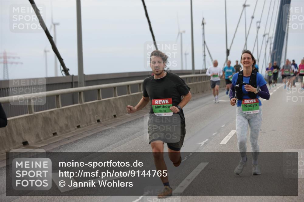 03.10.2025 - Köhlbrandbrückenlauf Jannik Wohlers http://msf.ph/oto/9144765 03.10.2025 15:46:10 Position 1 9468, 9597 meine-sportfotos.de