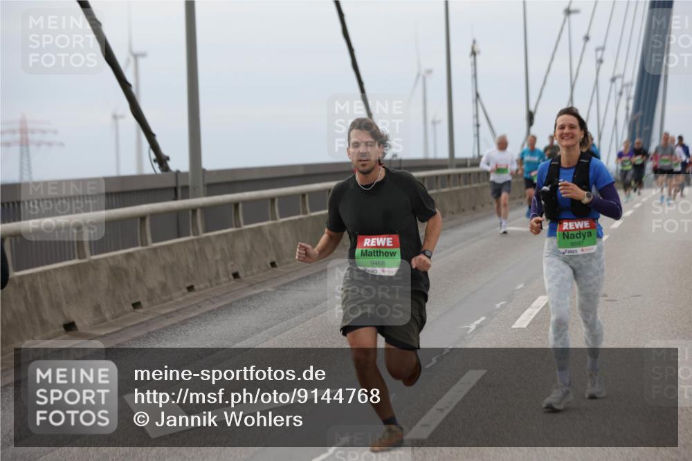 03.10.2025 - Köhlbrandbrückenlauf Jannik Wohlers http://msf.ph/oto/9144768 03.10.2025 15:46:10 Position 1 9468, 9597 meine-sportfotos.de