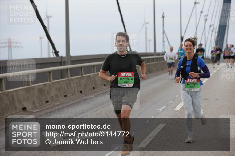 03.10.2025 - Köhlbrandbrückenlauf Jannik Wohlers http://msf.ph/oto/9144772 03.10.2025 15:46:11 Position 1 9468, 9597 meine-sportfotos.de