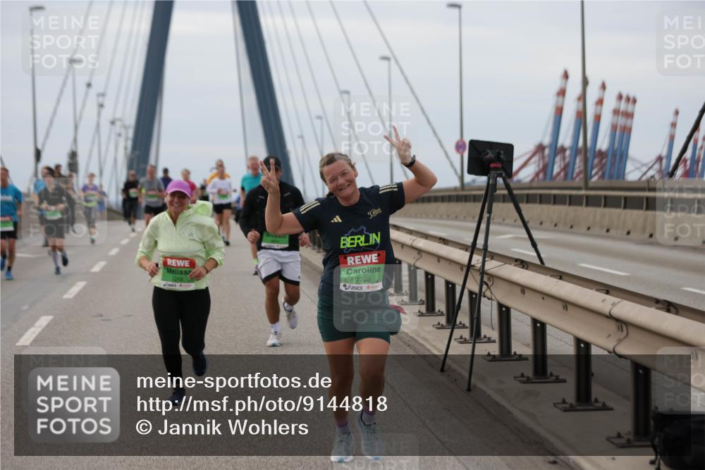 03.10.2025 - Köhlbrandbrückenlauf Jannik Wohlers http://msf.ph/oto/9144818 03.10.2025 15:46:14 Position 1 218, 7708 meine-sportfotos.de
