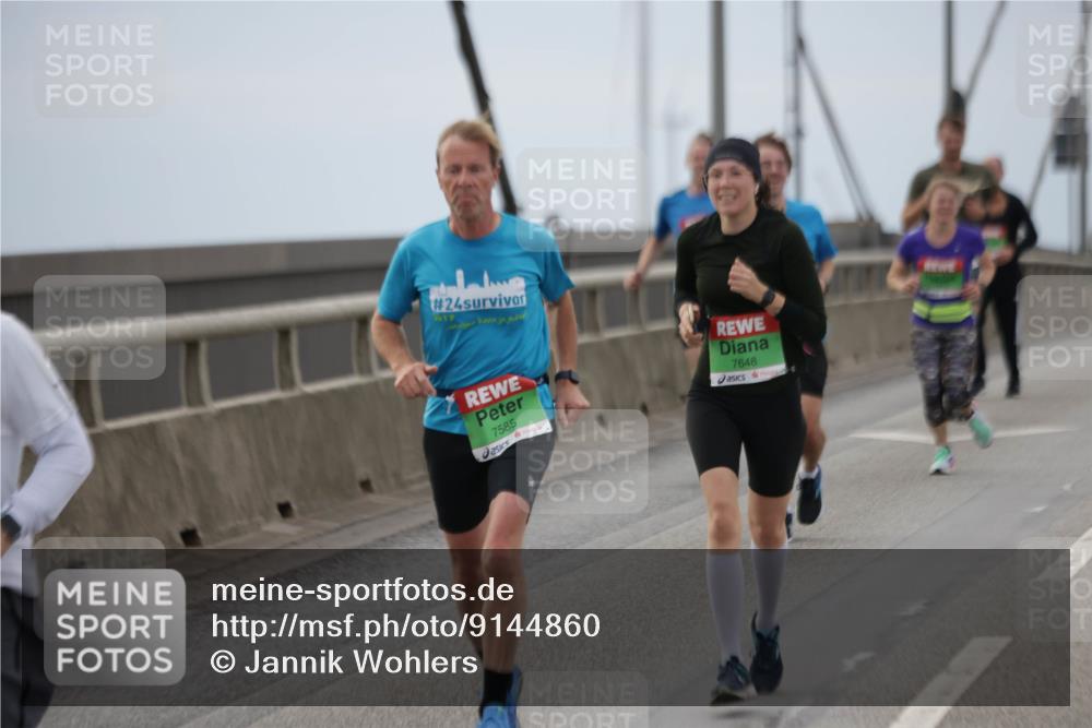 03.10.2025 - Köhlbrandbrückenlauf Jannik Wohlers http://msf.ph/oto/9144860 03.10.2025 15:46:17 Position 1 24, 1017, 7585, 7648 meine-sportfotos.de