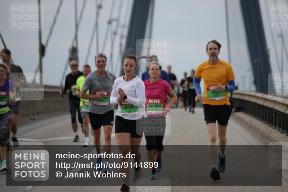 03.10.2025 - Köhlbrandbrückenlauf Jannik Wohlers http://msf.ph/oto/9144899 03.10.2025 15:46:20 Position 1 7534, 9509, 7822 meine-sportfotos.de