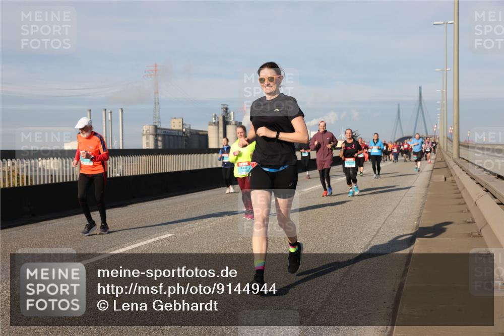 03.10.2025 - Köhlbrandbrückenlauf Lena Gebhardt http://msf.ph/oto/9144944 03.10.2025 10:02:33 Position 2  meine-sportfotos.de