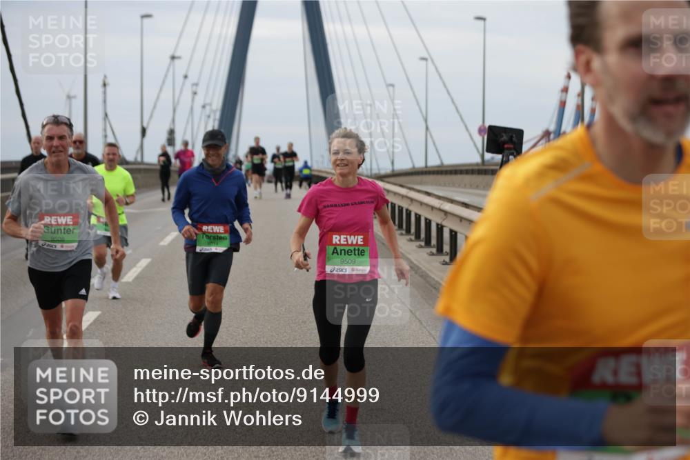 03.10.2025 - Köhlbrandbrückenlauf Jannik Wohlers http://msf.ph/oto/9144999 03.10.2025 15:46:25 Position 1 9508, 8014, 9509 meine-sportfotos.de