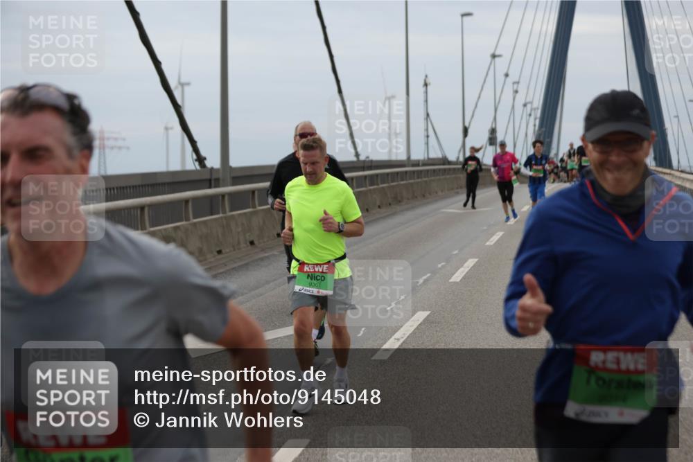03.10.2025 - Köhlbrandbrückenlauf Jannik Wohlers http://msf.ph/oto/9145048 03.10.2025 15:46:27 Position 1 9301, 2014 meine-sportfotos.de